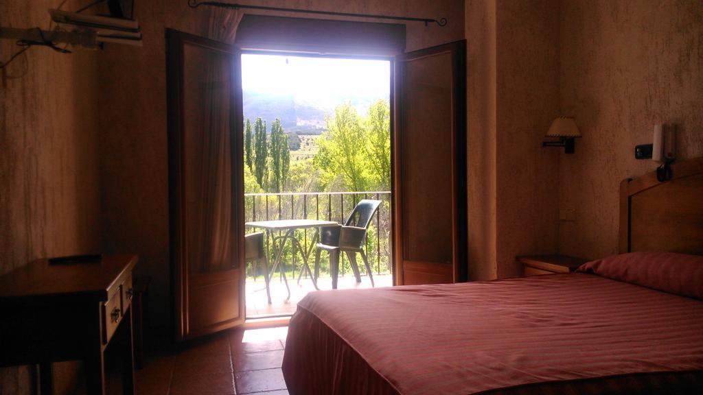 La Mesta Hotel Prádena Værelse billede