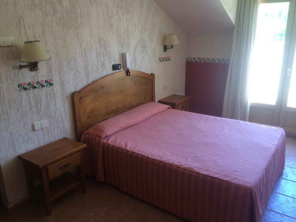 La Mesta Hotel Prádena Værelse billede
